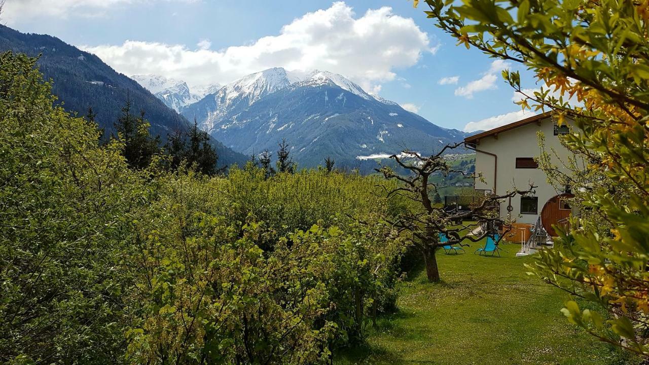 Haus Alpenhahn Apartamento Wenns Exterior foto